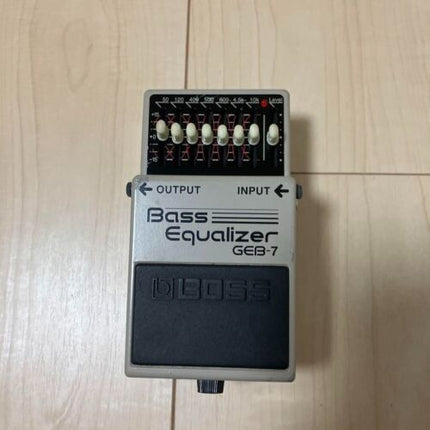 BOSS GEB-7 Bass Equalizer tested