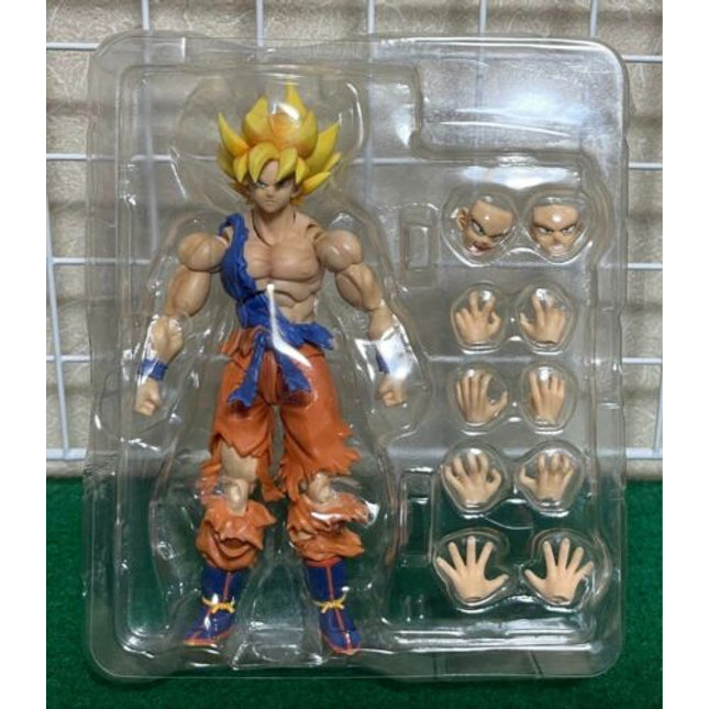 Bandai Super Saiyan Goku Son Dragon Ball Z Super Warrior Awakening Figure
