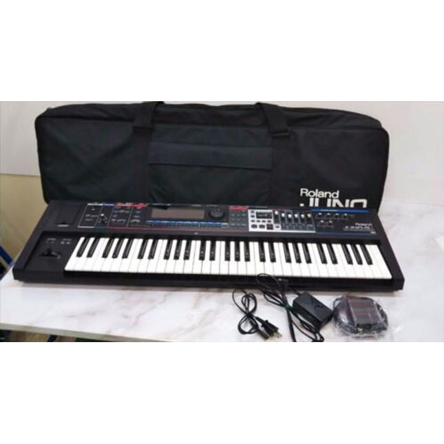 ROLAND JUNO GI Mobile Keyboard Synthesizer