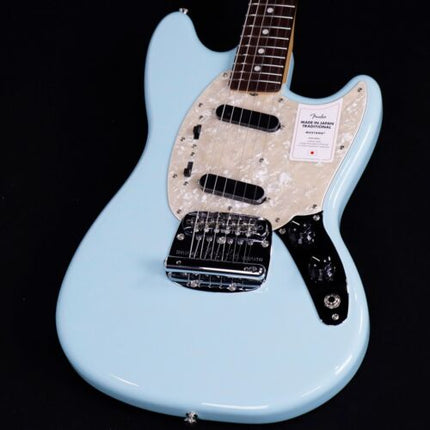 Fender Made in Japan Traditional 60s Mustang Daphne Blue gig bag